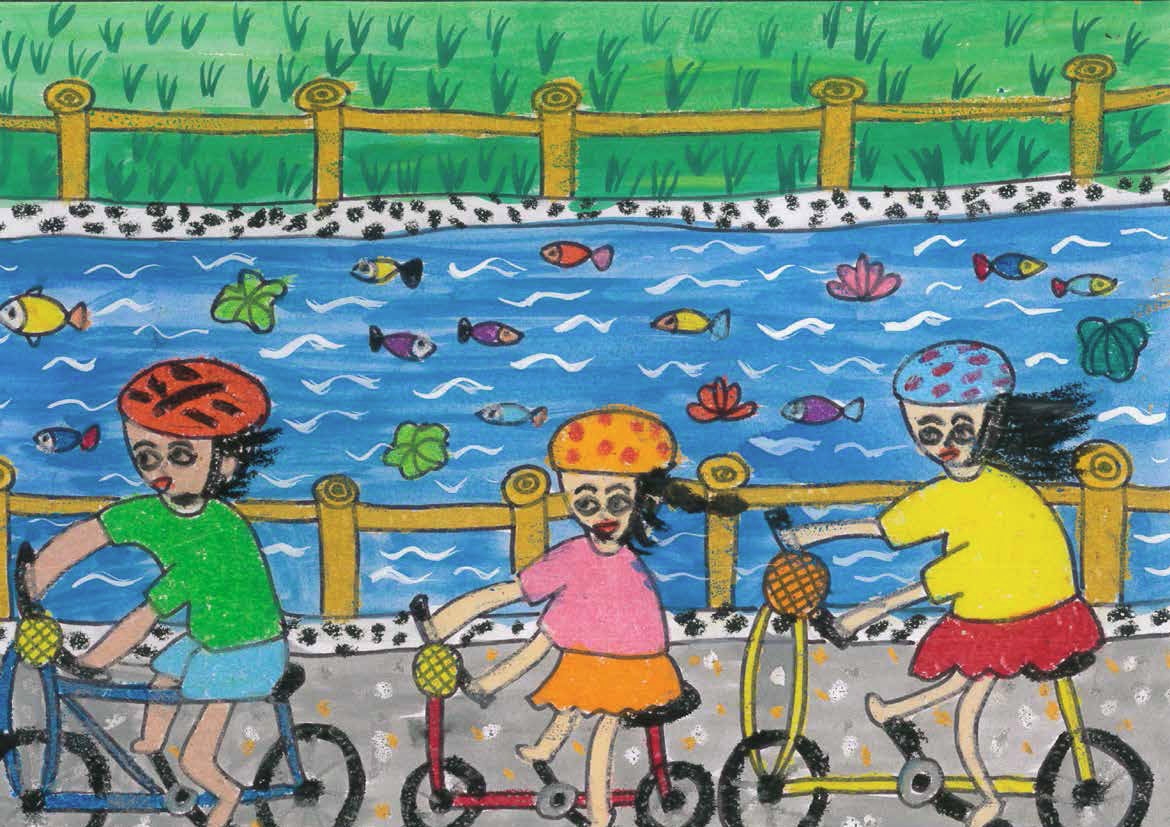 假日一家人騎著腳踏車，是我最難忘的風景